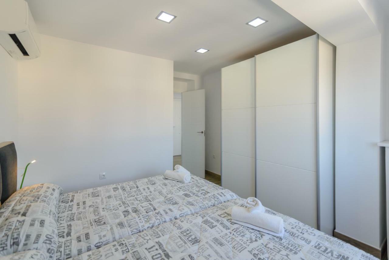 Atico Con Vistas Espectaculares Al Mar Apartment Torre Del Mar Exterior photo
