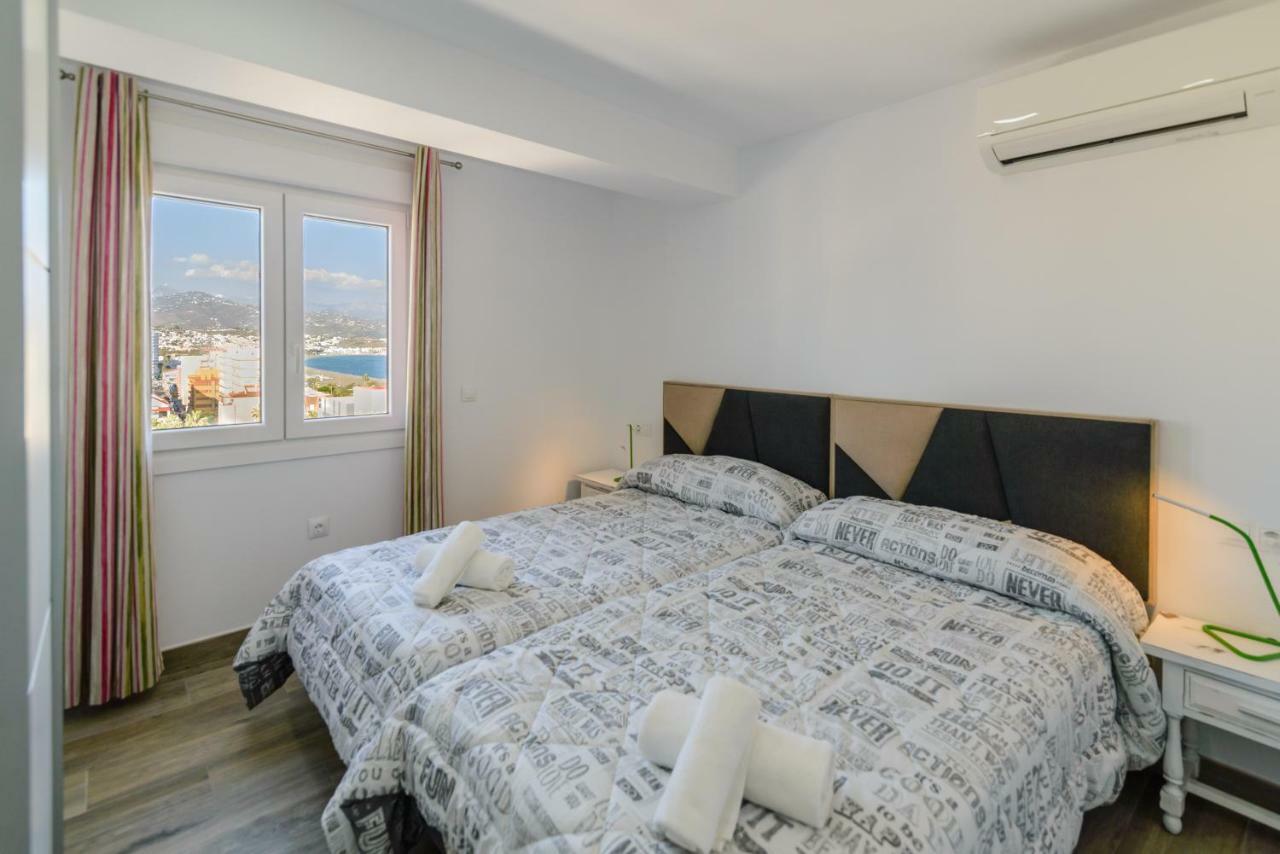 Atico Con Vistas Espectaculares Al Mar Apartment Torre Del Mar Exterior photo